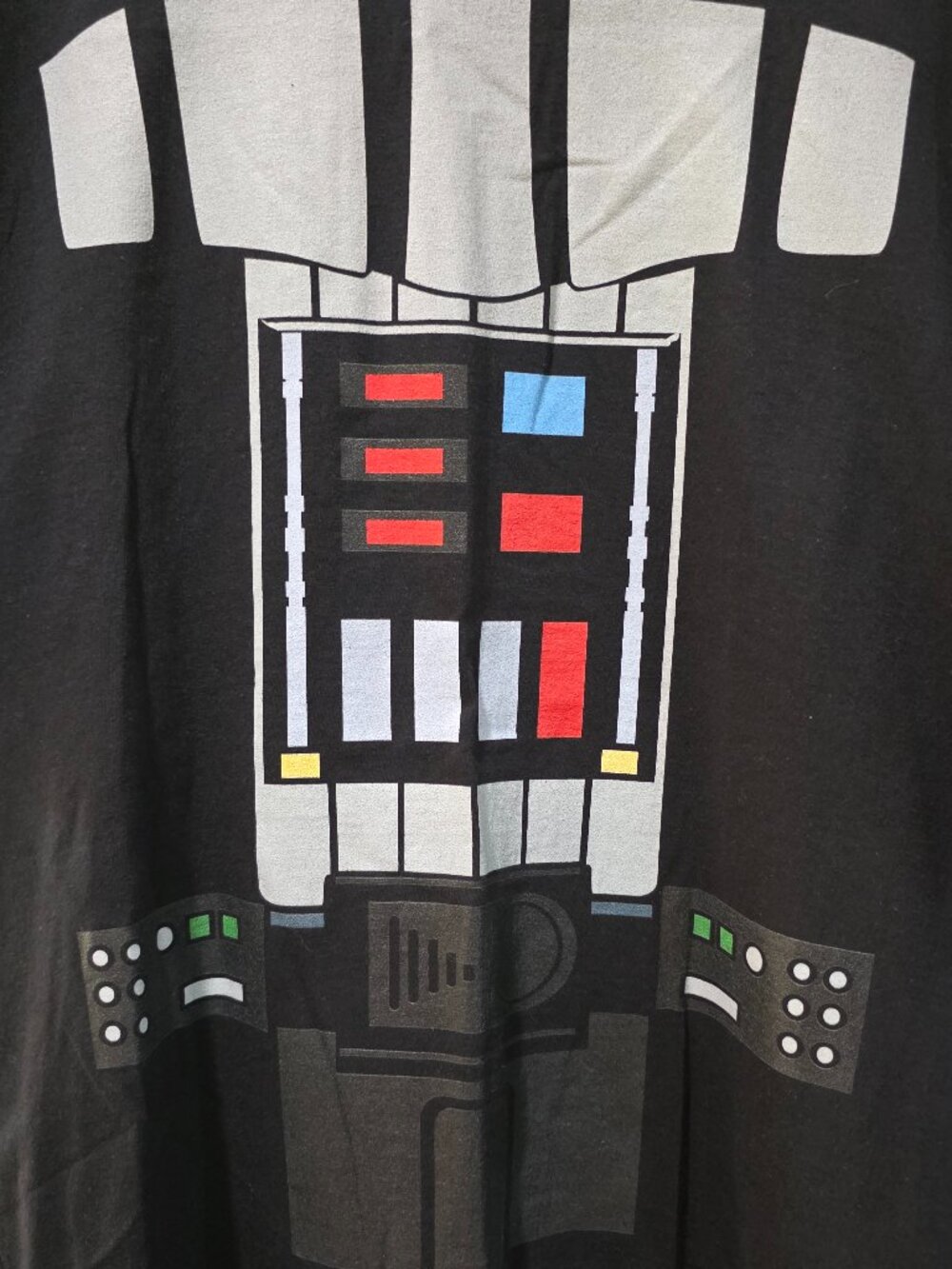Disney Star Wars Darth Vader Armor Costume Graphic T-Shirt Men's XL NOWT Black - Picture 2 of 7